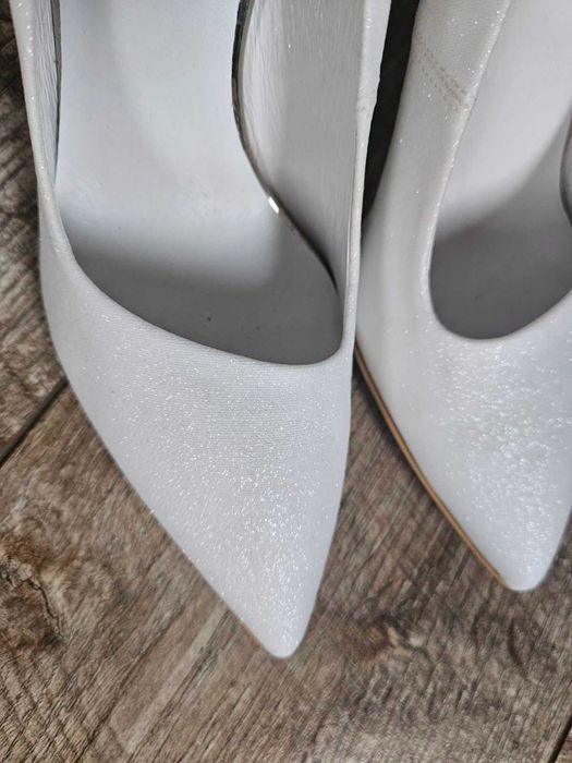 Елегантни обувки R. Polanski