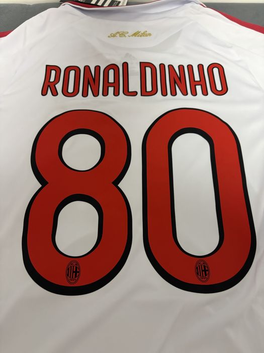 tricou fotbal jersy retro Ac. Milan Ronaldinho 80 away