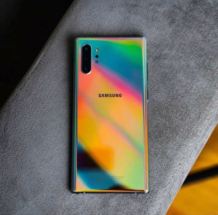 Samsung galaxy S 10 + 5G (б/у)