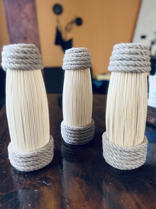 Натурална ваза с бохо дух – стъклена вътрешност!