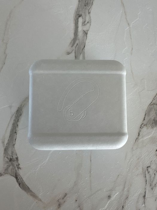 Beats Powerbeats Pro 2