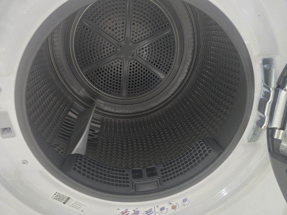 Инверторна сушилня с термопомпа Bauknecht 9 кг