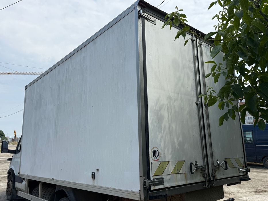 Термоизолиран фургон 4.20 ивеко