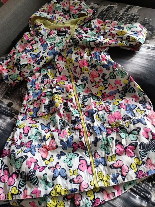 Плащ на девочку 3-4-5-6 класс