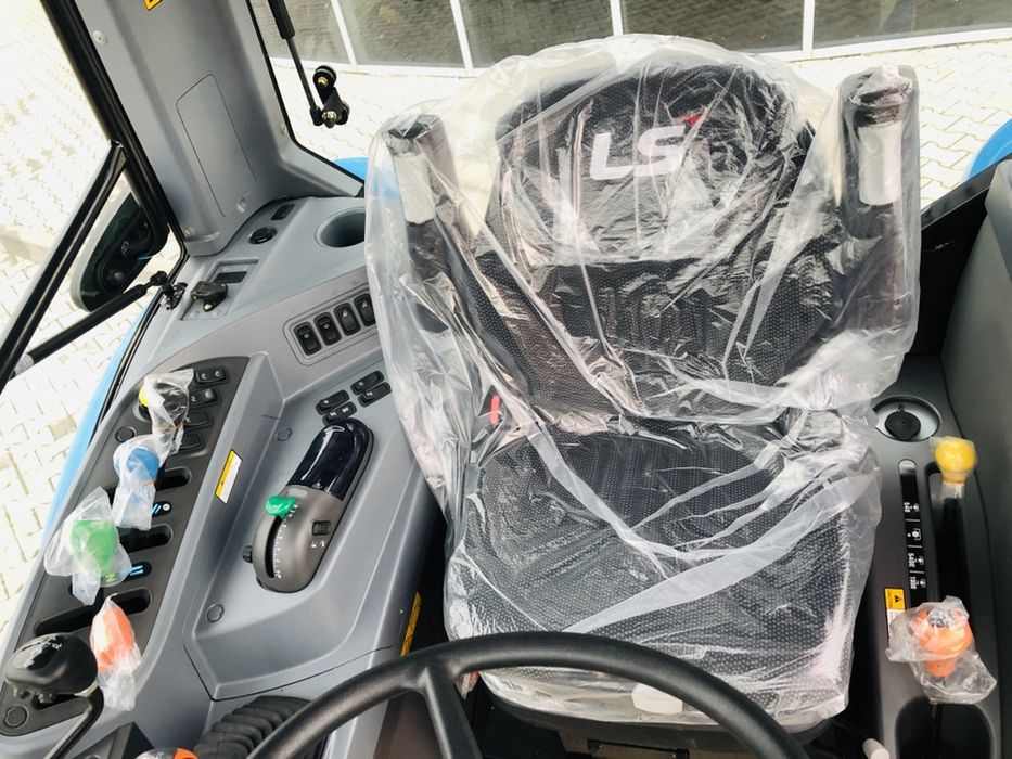 Нов Трактор LS MT5.73 с челен товарач