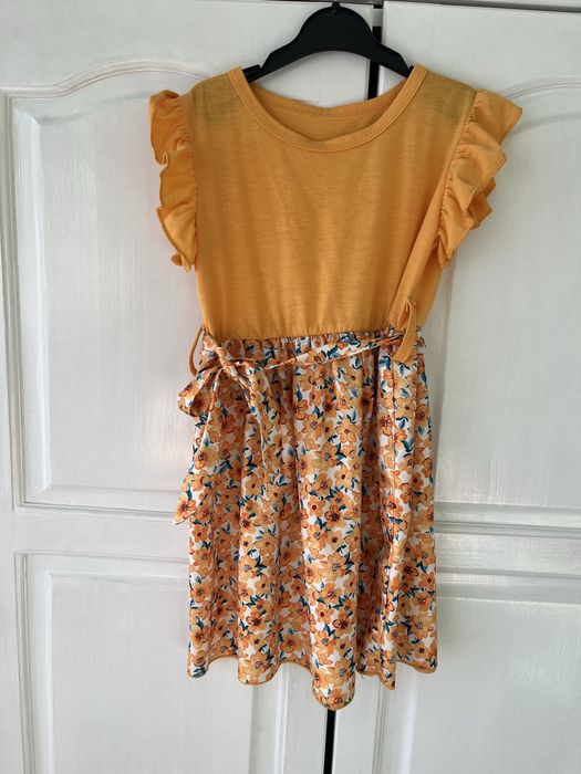 Рокли за момиче