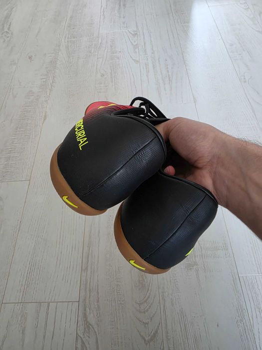 Nike Mercurial - бутонки