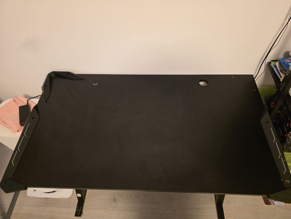 Masa gaming 110x60 inaltimea 75