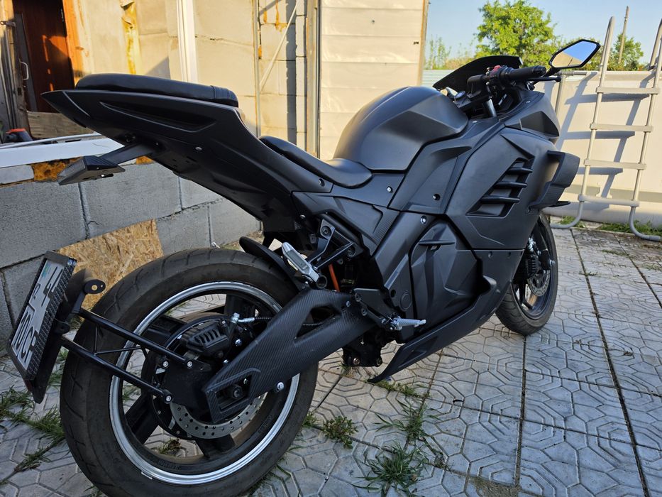 Электромотоцикл QIJUE Panigale