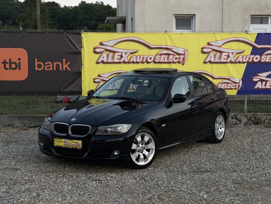 BMW 3 Series 2011