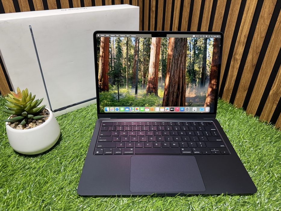 MacBook Air 13 (2024) Apple M3/8GB/SSD512GB/Цикл 88