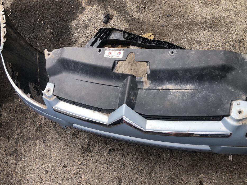 Предна броня за citroen c4 ситроен ц4