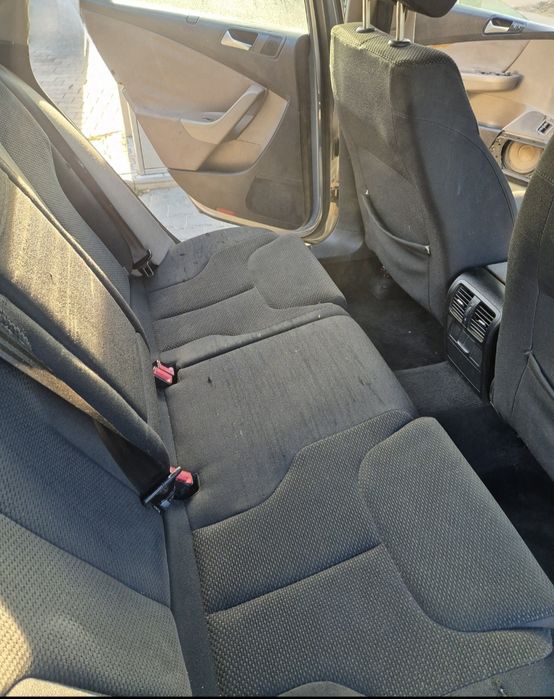 Volkswagen Passat 2010 diesel, 2.372 € — imagine 2