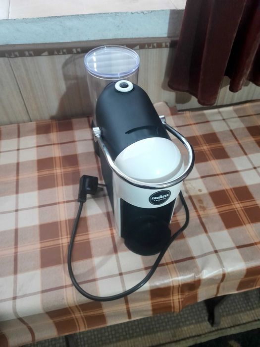 Кафемашина - Lavazza