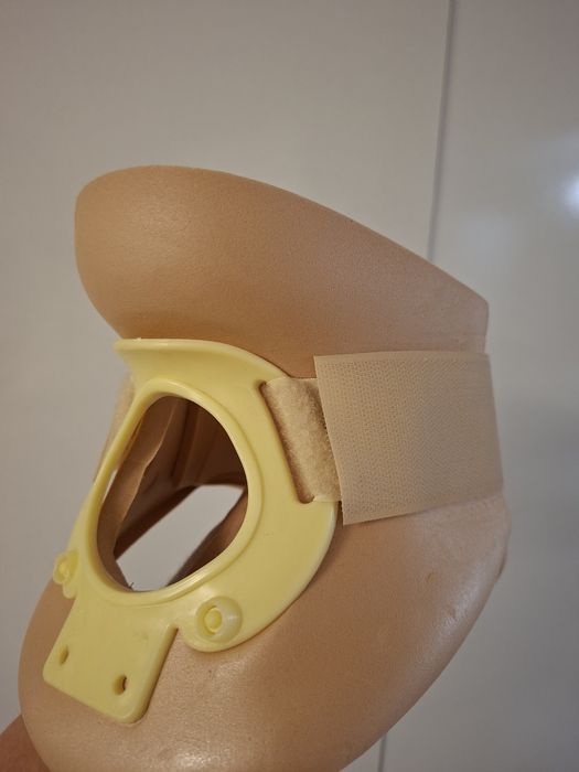 Шейный корсет ортопедический