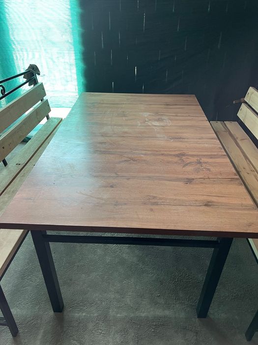 Стол скамейкамен