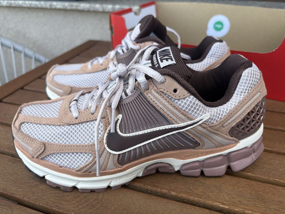 Nike Zoom Vomero 5 HF1553 200