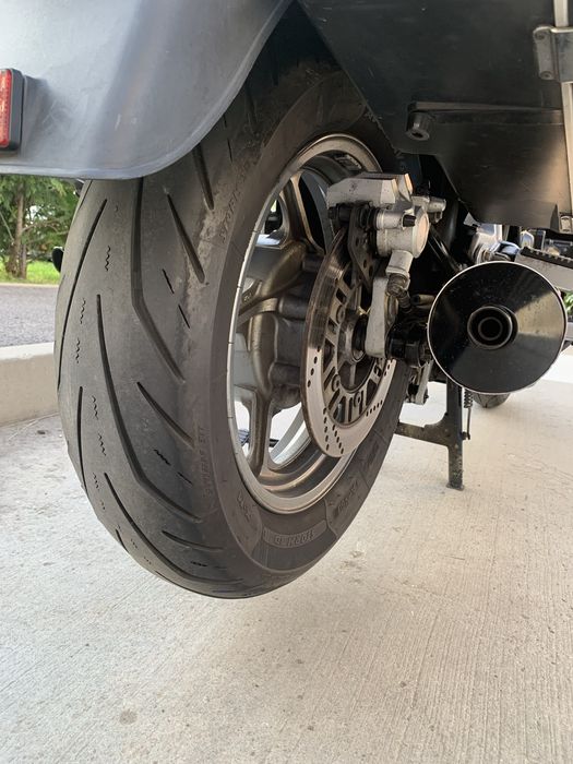 Vând Kawasaki GTR 1000, inmatriculat, fabricație 2000