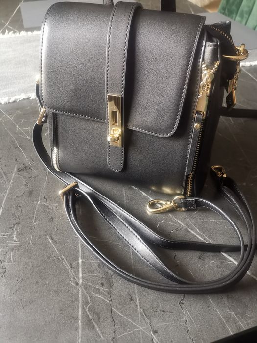 Дамска раничка - чанта