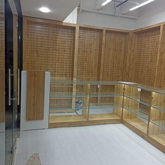 Mebel ofisnoy, gastiniy