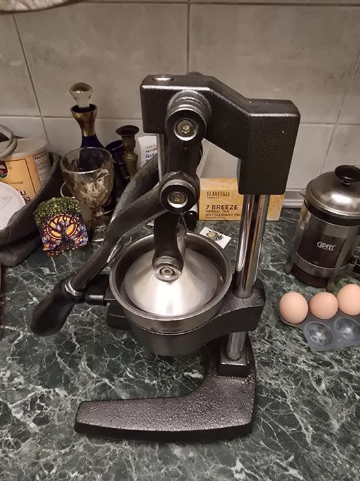 Сокодавка, соковыжималка, пресс