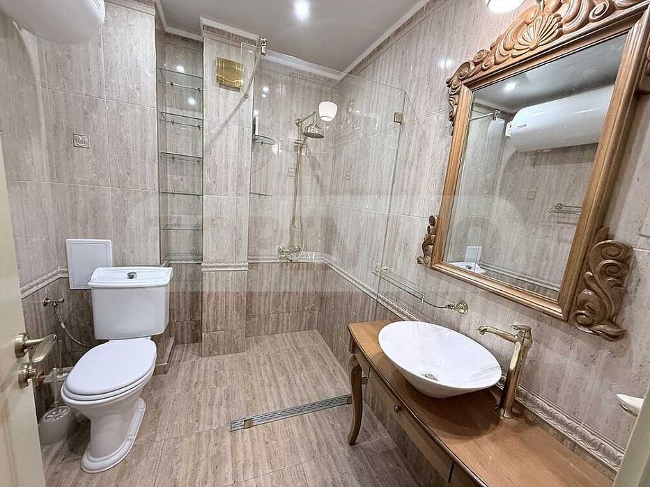 Продава се Тристаен апартамент в Балчик - 66 кв.м за 966 €/кв.м - Снимка #11