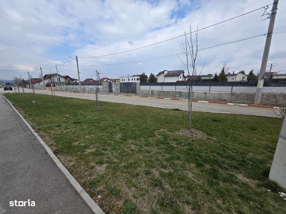 Teren de construit, 2250 mp, utilitati disponibile, Mioveni Arges