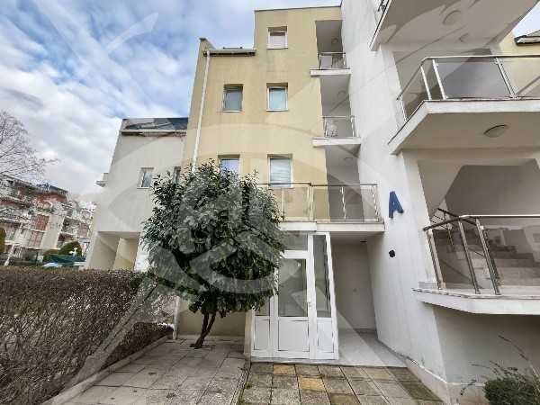 Дава се под наем Двустаен апартамент в Свети Влас - 48 кв.м за 78000 € - Снимка #1