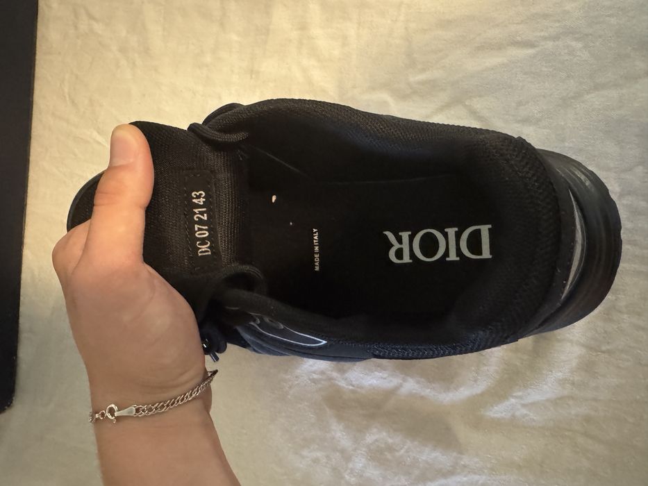 Christian Dior B30