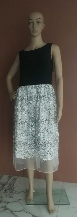 Rochie Gina Bacconi nouă