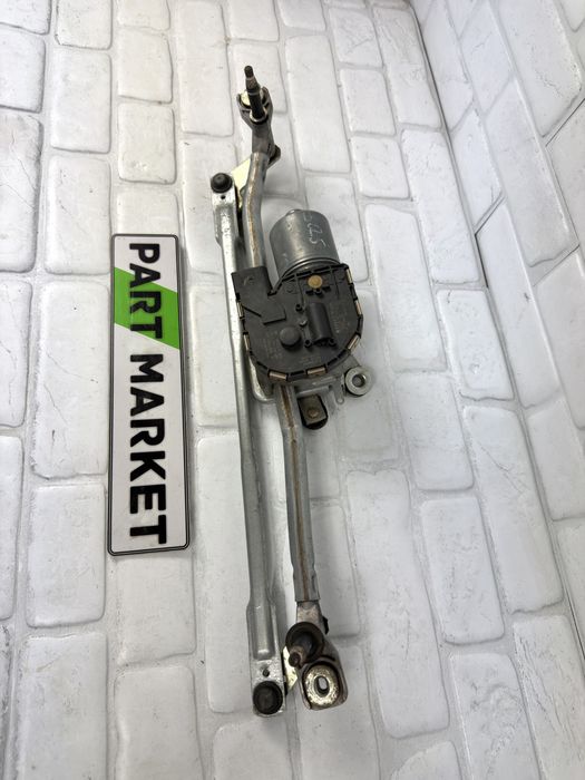 Механизъм с моторче чистачки AUDI Q5 8R 8R1955023D