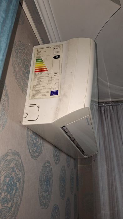 Кондиционер GREE оригинал в хорошем состоянии