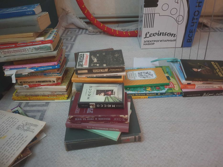 Книги от 100тг до 2000тг, срочно!