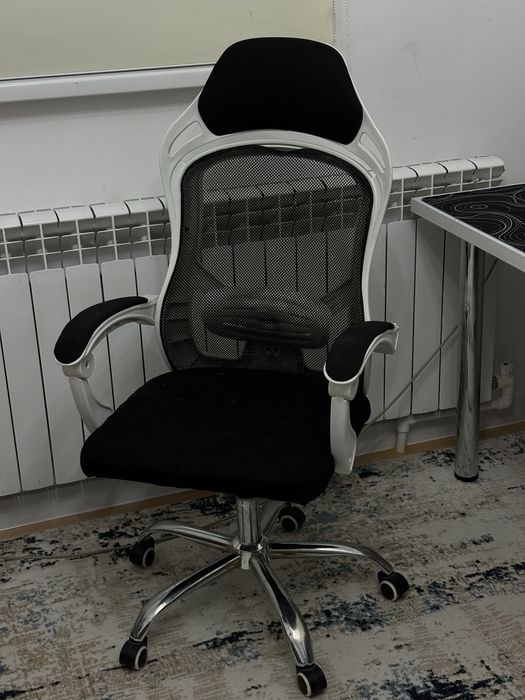 Игровые кресла продам