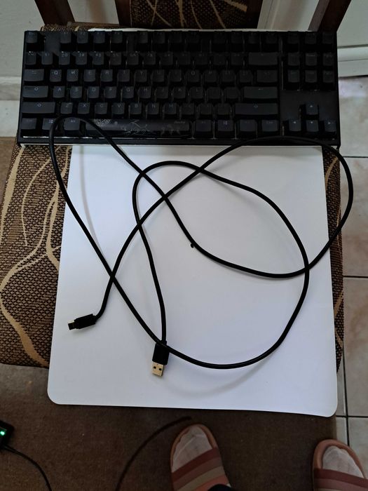 Клавиатура: Ducky one 2 TKL