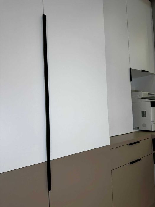 Шкаф и тумба с ящиками