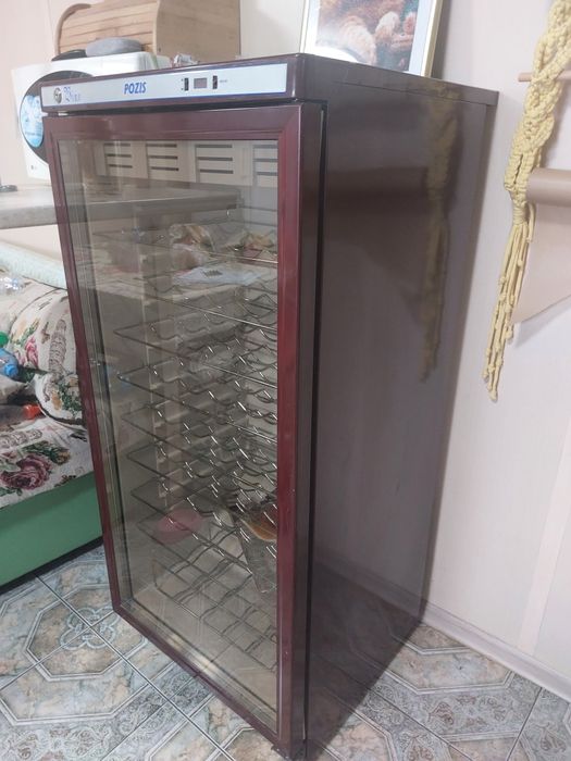 Винный холодильник