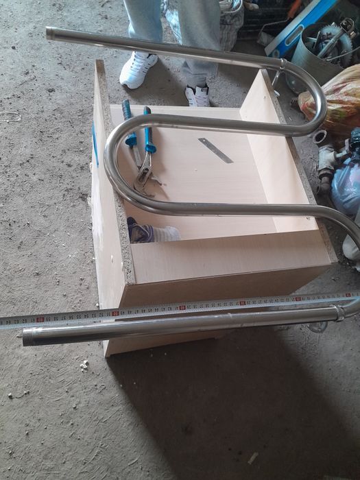 Продам полотенцесушитель 2 шт