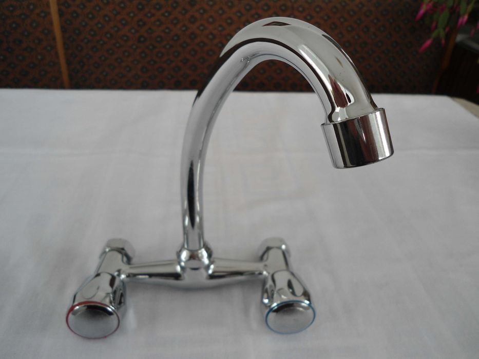 Батерия /Смесител/ за мивка