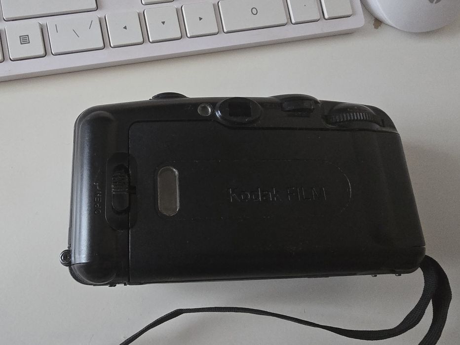 Фотоаппарат плёночный мыльница Kodak KB 10
