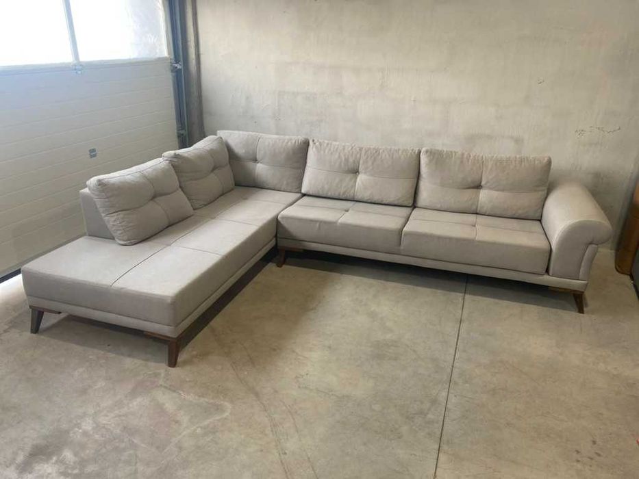 Разтегателен ъглов диван – 300×220 см, висок клас