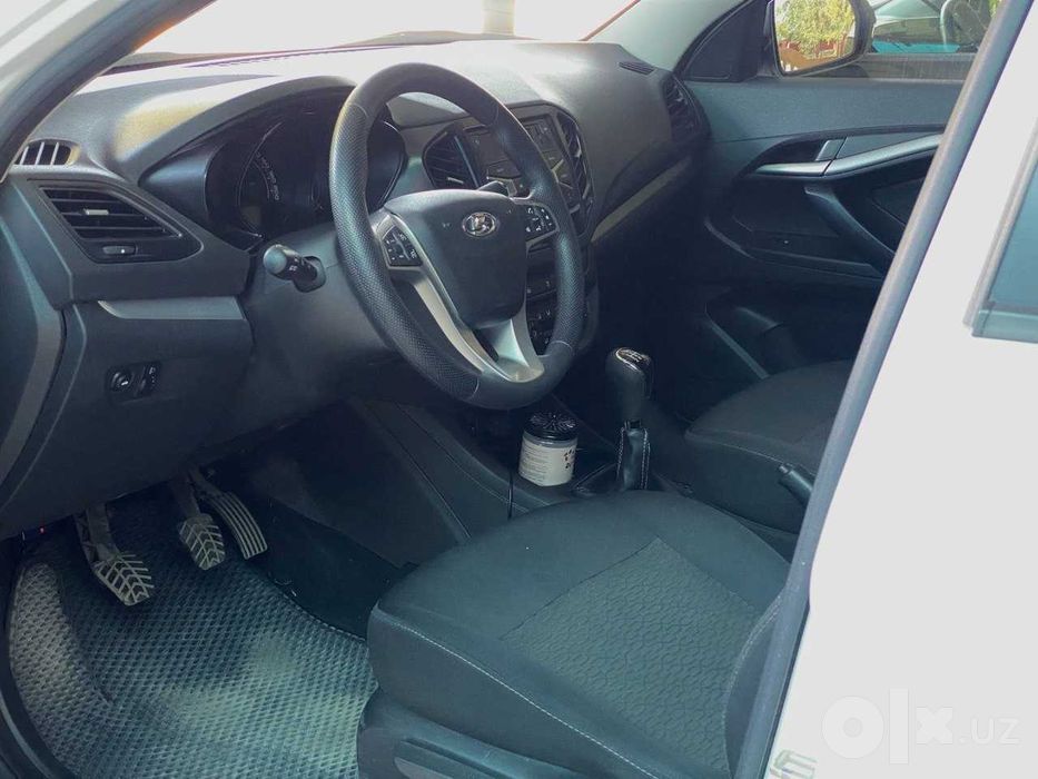 Lada Vesta 1.6 МКПП (2018 г.) — Comfort Image