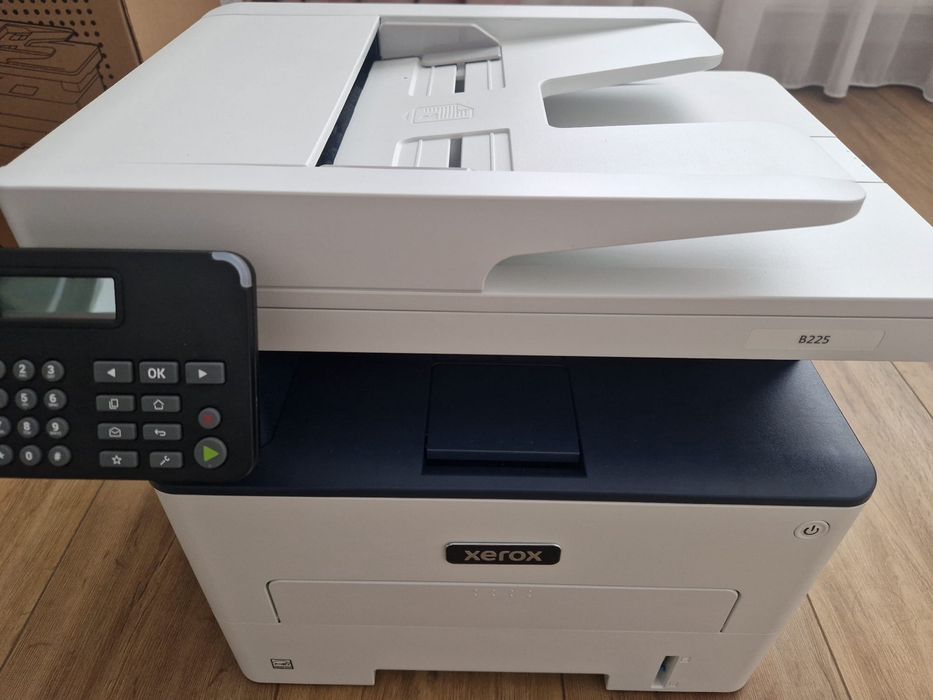 Imprimanta Xerox B225
