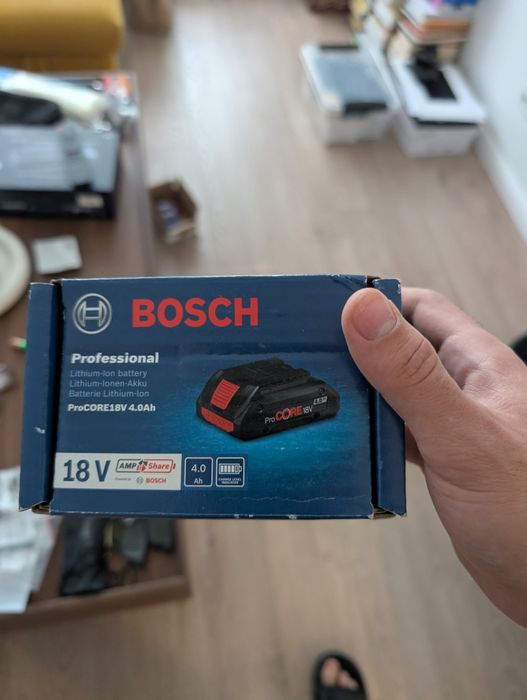 Maşină de Înşurubat cu Impact Bosch Professional 18V