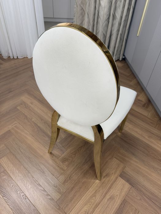 Стол,стулья,кровати детские