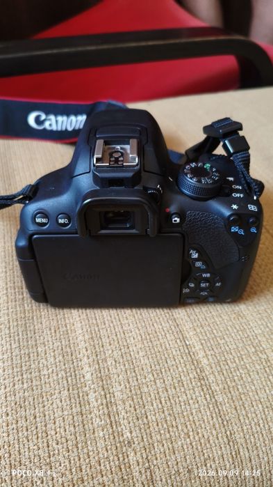 Фотоапарат Canon eos 700d