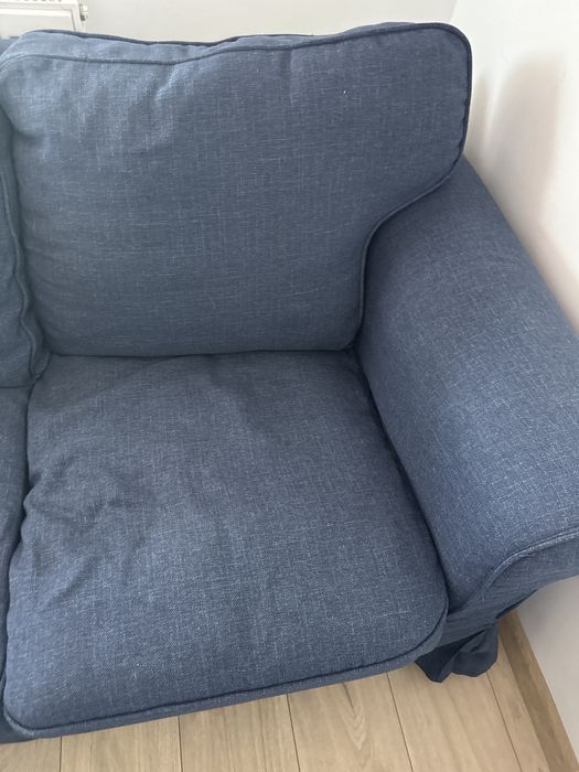 Canapea bleumarin ikea