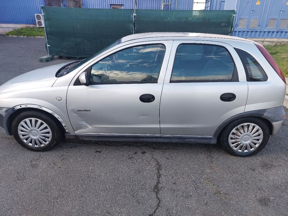 Опел корса в движение