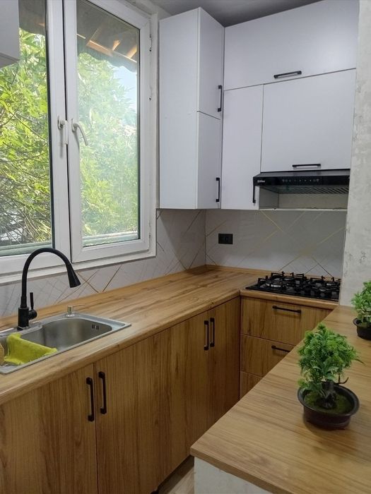 Arenda beriladi srochno Chilonzor t, Farxod bozori (Farxadskiy)