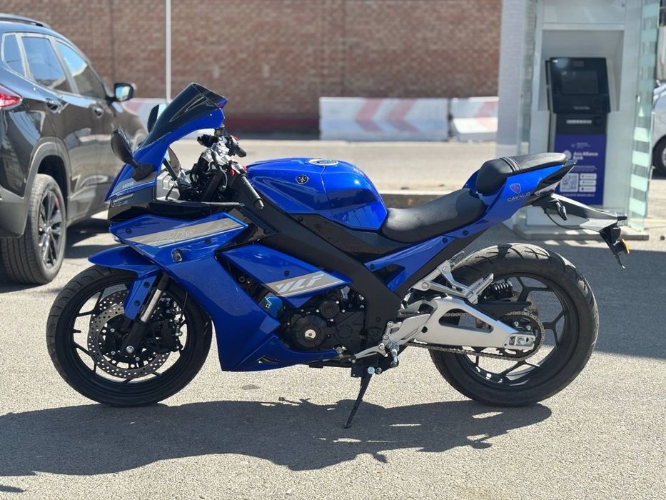Срочно продается Yamaha R1 400сс